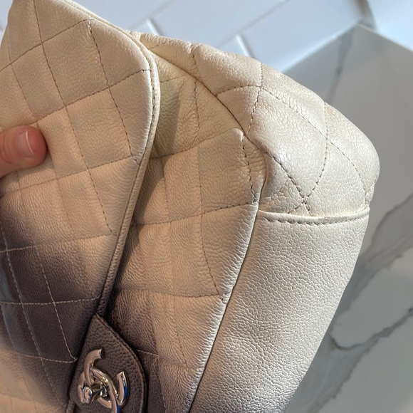 Chanel Jumbo Ivory/Grey ombré stripe bag Limited Edition price firm - Picture 13 of 17